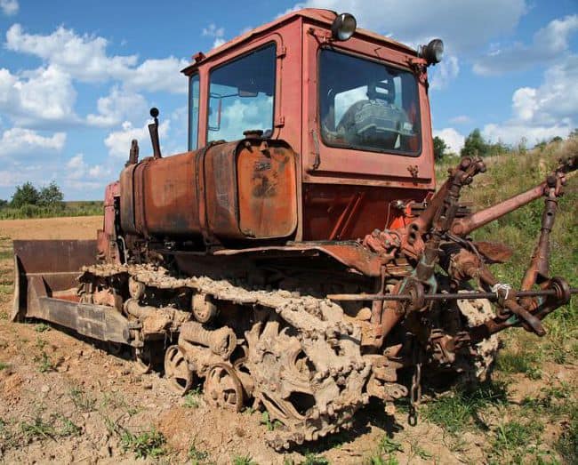 earthwork equipment-crawler tractor